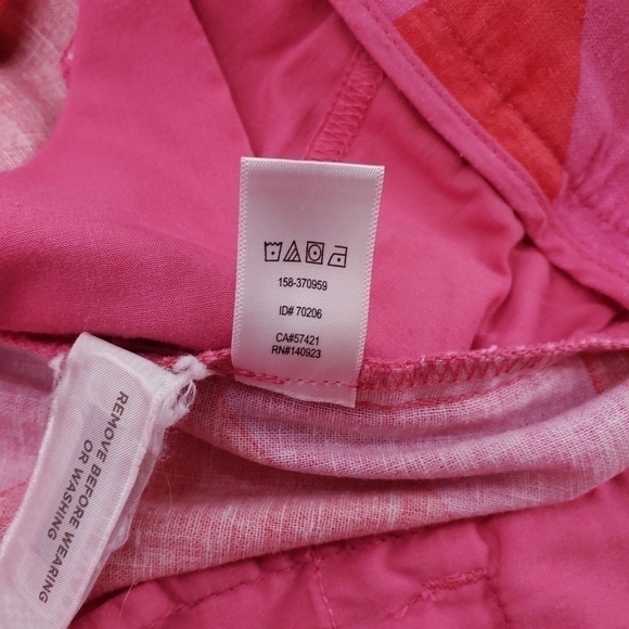 ANN Taylor Loft Geometric Print Pink Shorts - Picture 6 of 6